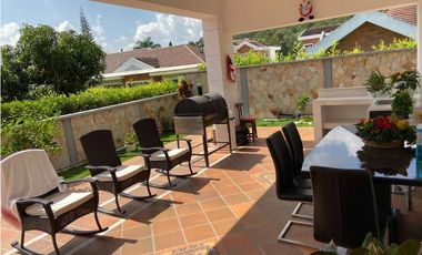 VENTA PERMUTA CONDOMINIO CASA CAMPESTRE PIEDECUESTA  COD:216