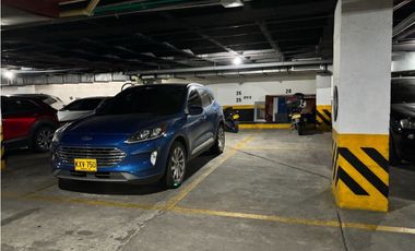 ARRIENDO / VENTA OFICINA 246m2 OBRA BLANCA CRA 11 CHICO