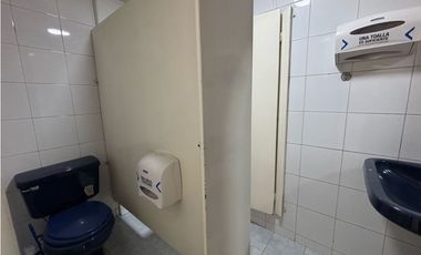 ARRIENDO / VENTA OFICINA 246m2 OBRA BLANCA CRA 11 CHICO