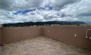Oportunidad, vendo linda casa , con renta adicional