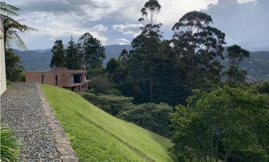VENTA DE CASA EN EL RETIRO SECTOR FIZEBAD