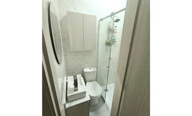 SE VENDE CASA  REMODELADA CERCA EN LA  AVENIDA SUR