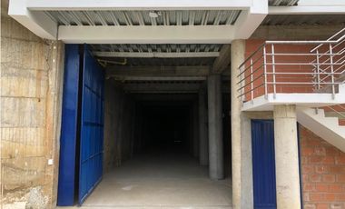 ARRIENDO BODEGA EN AUTOPISTA DEL CAFÉ VEREDA EL ROSARIO MANIZALES