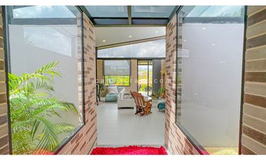 Casa Campestre en Parcelación Vía San Antonio - La Ceja