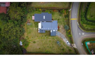 Casa Campestre en Parcelación Vía San Antonio - La Ceja