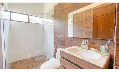 Casa Campestre en Parcelación Vía San Antonio - La Ceja