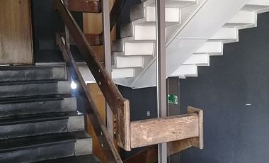 PROVIDENCIA / METRO LOS LEONES