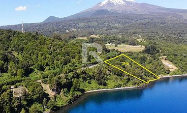 PARCELA 9.500M2 ORILLA CARRETERA CON BORDE LAGO EN CASCADAS