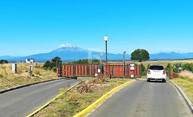 HERMOSA PARCELA CON PRADERA Y BOSQUE EN LOMAS DEL SUR