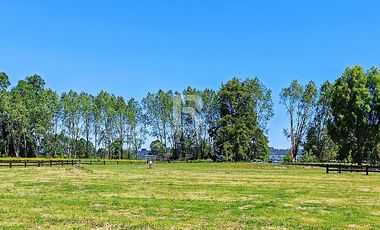 PARCELA CON ACCESO A PLAYA Y CASA BOTE A 2KM DE FRUTILLAR