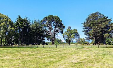 PARCELA CON ACCESO A PLAYA Y CASA BOTE A 2KM DE FRUTILLAR