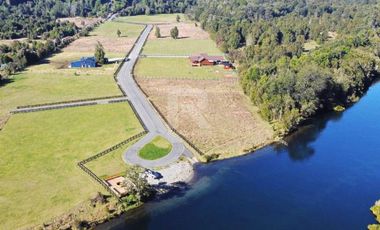 PARCELA EN CONDOMINIO TERRAZAS DEL MAULLIN EN LINEA NUEVA