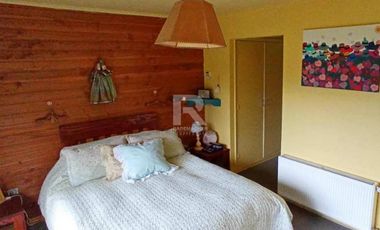 HERMOSA CASA EN CONDOMINIO A SÓLO 6KM DEL CENTRO