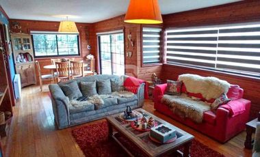 HERMOSA CASA EN CONDOMINIO A SÓLO 6KM DEL CENTRO