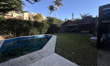 Casa en venta Vicente Lopez Jardin Pileta