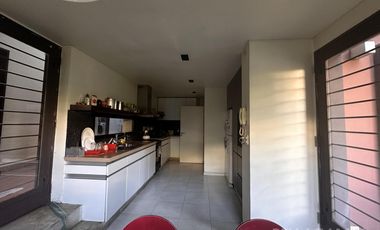 Casa en venta Vicente Lopez Jardin Pileta
