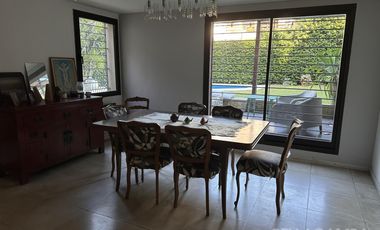 Casa en venta Vicente Lopez Jardin Pileta
