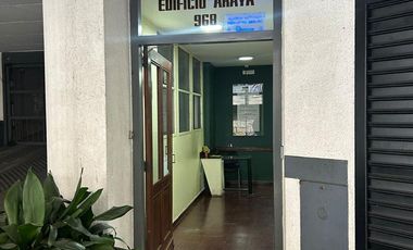 Oficina en  Pje Araya al 900