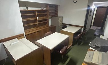 Oficina en  Pje Araya al 900