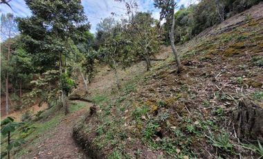 Venta de Lote en Unidad Cerrada en Retiro sector los Salados