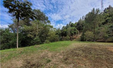 Venta de Lote en Unidad Cerrada en Retiro sector los Salados