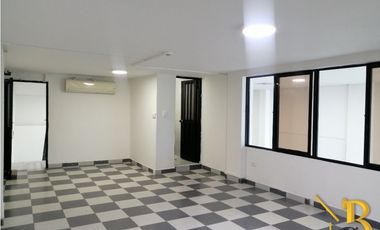 EDIFICIO EMPRESARIAL Y COMERCIAL  UBICADO EN EL CENTRO YOPAL.