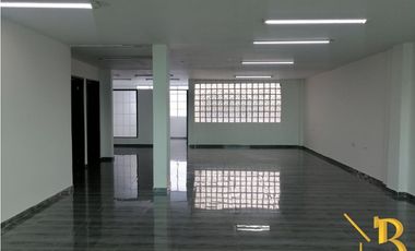 EDIFICIO EMPRESARIAL Y COMERCIAL  UBICADO EN EL CENTRO YOPAL.