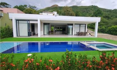 Venta  Casa Campestre, Villeta