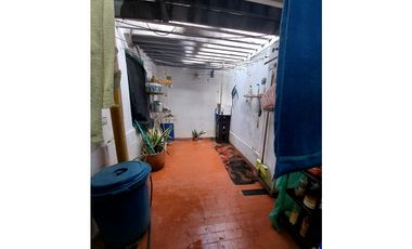 SE VENDE CASA EN LA MARGEN IZQUIERDA DE MONTERIA