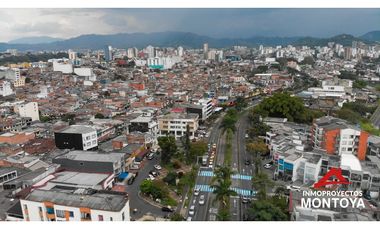 Casa-lote comercial sobre la avenida 30 de agosto, Pereira