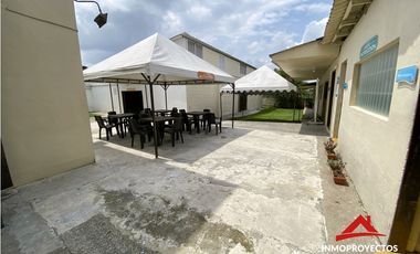 Casa-lote comercial sobre la avenida 30 de agosto, Pereira