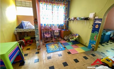 Casa-lote comercial sobre la avenida 30 de agosto, Pereira