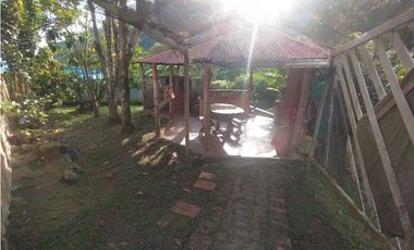 Se vende casa lote de 720 M2 con casa, en 350 mill en La Mesa Cund Col