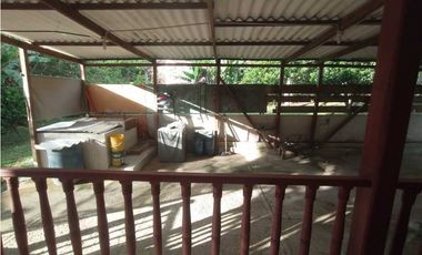 Se vende casa lote de 720 M2 con casa, en 350 mill en La Mesa Cund Col