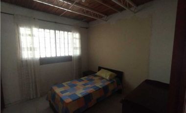 Se vende casa lote de 720 M2 con casa, en 350 mill en La Mesa Cund Col