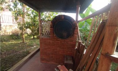Se vende casa lote de 720 M2 con casa, en 350 mill en La Mesa Cund Col