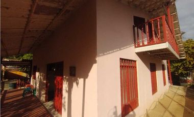 Se vende casa lote de 720 M2 con casa, en 350 mill en La Mesa Cund Col