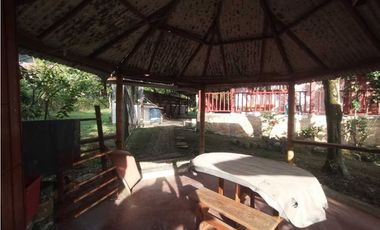 Se vende casa lote de 720 M2 con casa, en 350 mill en La Mesa Cund Col