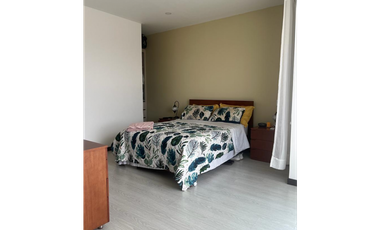 Se vende apartamento dúplex de 118 M2 en 340 Mill en La Mesa Cund, COL