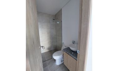SE VENDE APARTAMENTO EN EL BARRIO EL RECREO DE MONTERA