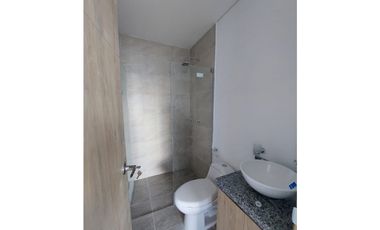 SE VENDE APARTAMENTO EN EL BARRIO EL RECREO DE MONTERA