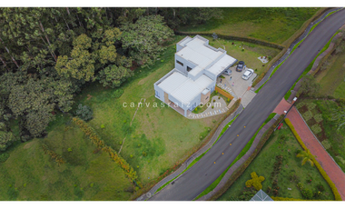 Casa Campestre en Parcelación Vía San Antonio - La Ceja