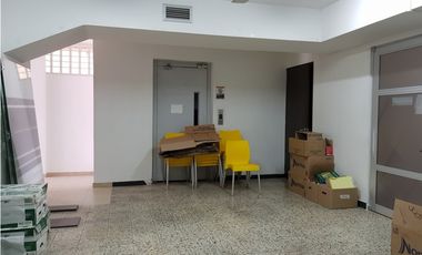 ARRIENDO CASA COMERCIAL QUEBRADASECA