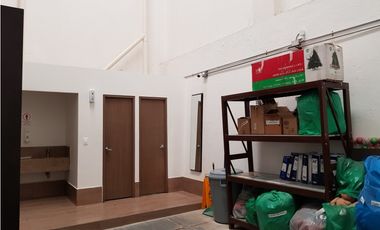 ARRIENDO CASA COMERCIAL QUEBRADASECA