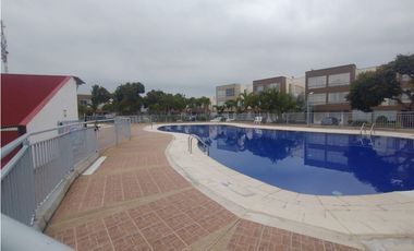Se vende casa urbana de 133 M2 en 438 mill en La Mesa Cund, COL
