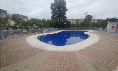 Se vende casa urbana de 133 M2 en 438 mill en La Mesa Cund, COL