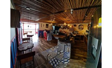 SE VENDE CASA CON NEGOCIO CAFÉ BAR Y LOTE EN EL ALTO DEL NUDO