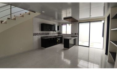 Se vende casa de 180 M2 en 490 mill en La Mesa Cund, COL