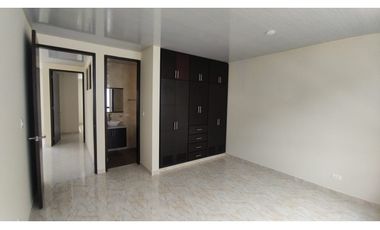 Se vende casa de 180 M2 en 490 mill en La Mesa Cund, COL