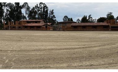 Venta finca con Casa y pesebreras